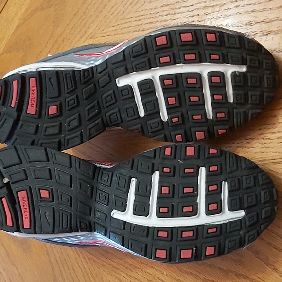 Nike REAX - Picture 3 of 4